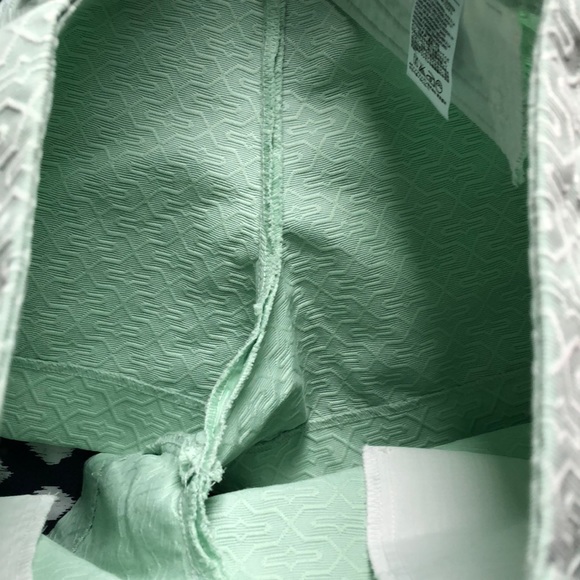 Banana republic shorts - Picture 3 of 4